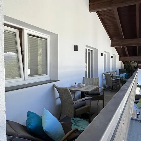 Lägenhet Innapartment 4 *
